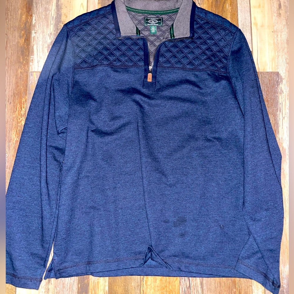 G.H. Bass & co pullover